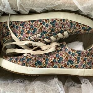 Taos Footwear Blue and Pink Floral Sneakers